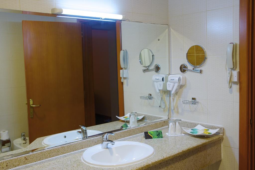 Al Massa Plus Hotel Al Ain Esterno foto