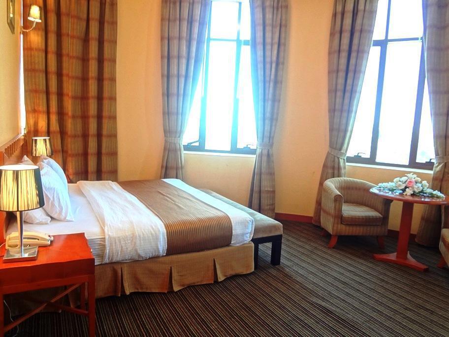 Al Massa Plus Hotel Al Ain Esterno foto